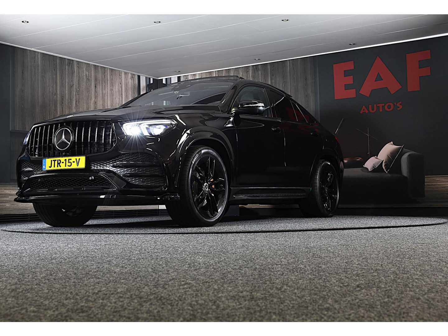 Mercedes-Benz Mercedes-Benz