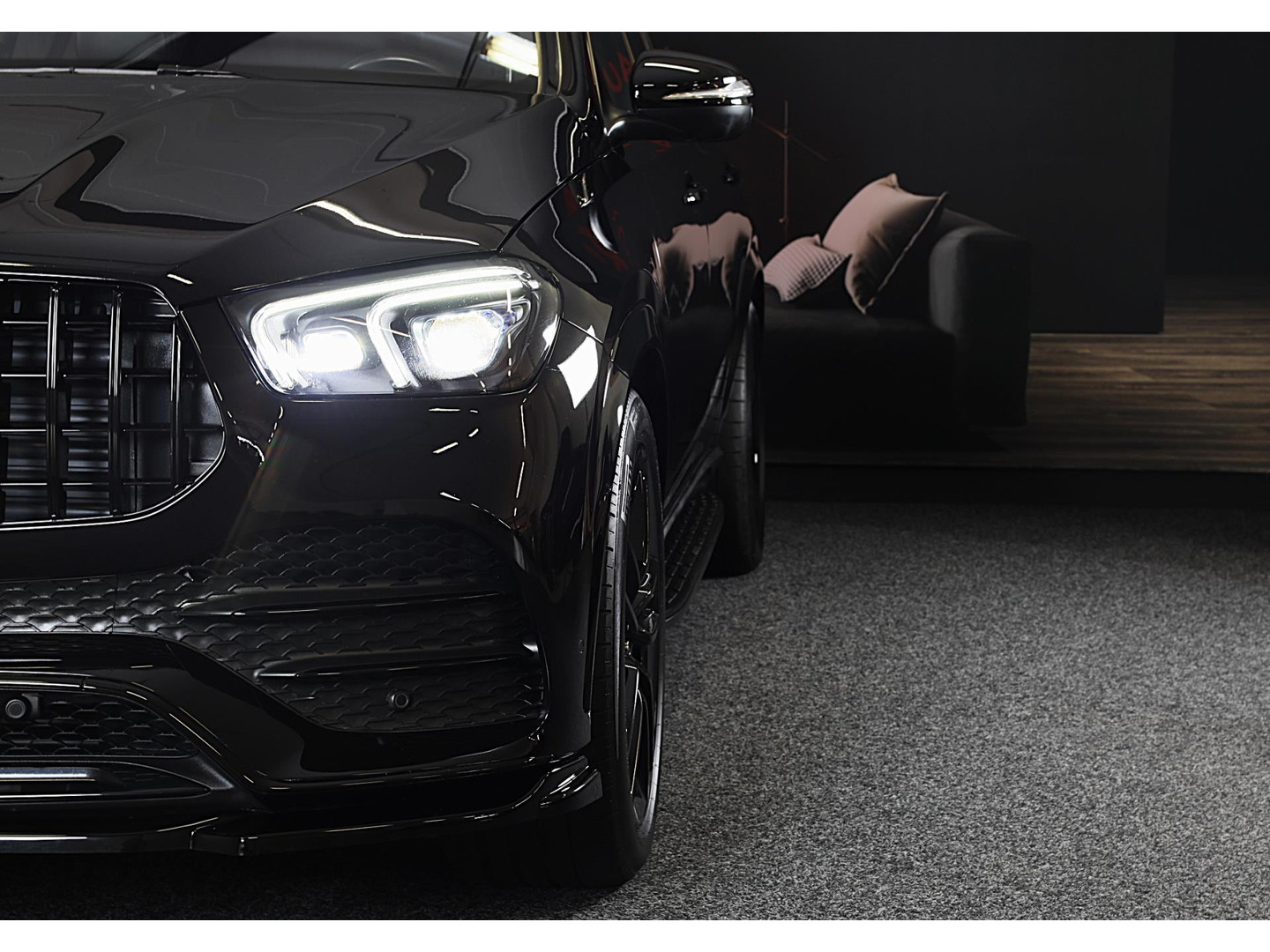 Mercedes-Benz Mercedes-Benz