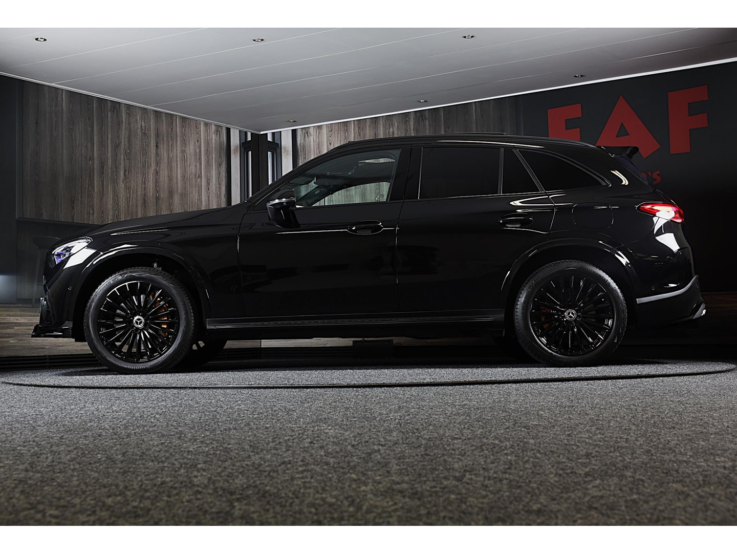 Mercedes-Benz Mercedes-Benz