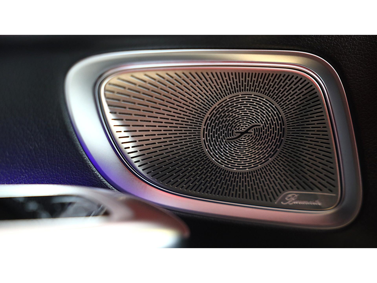 Mercedes-Benz Mercedes-Benz