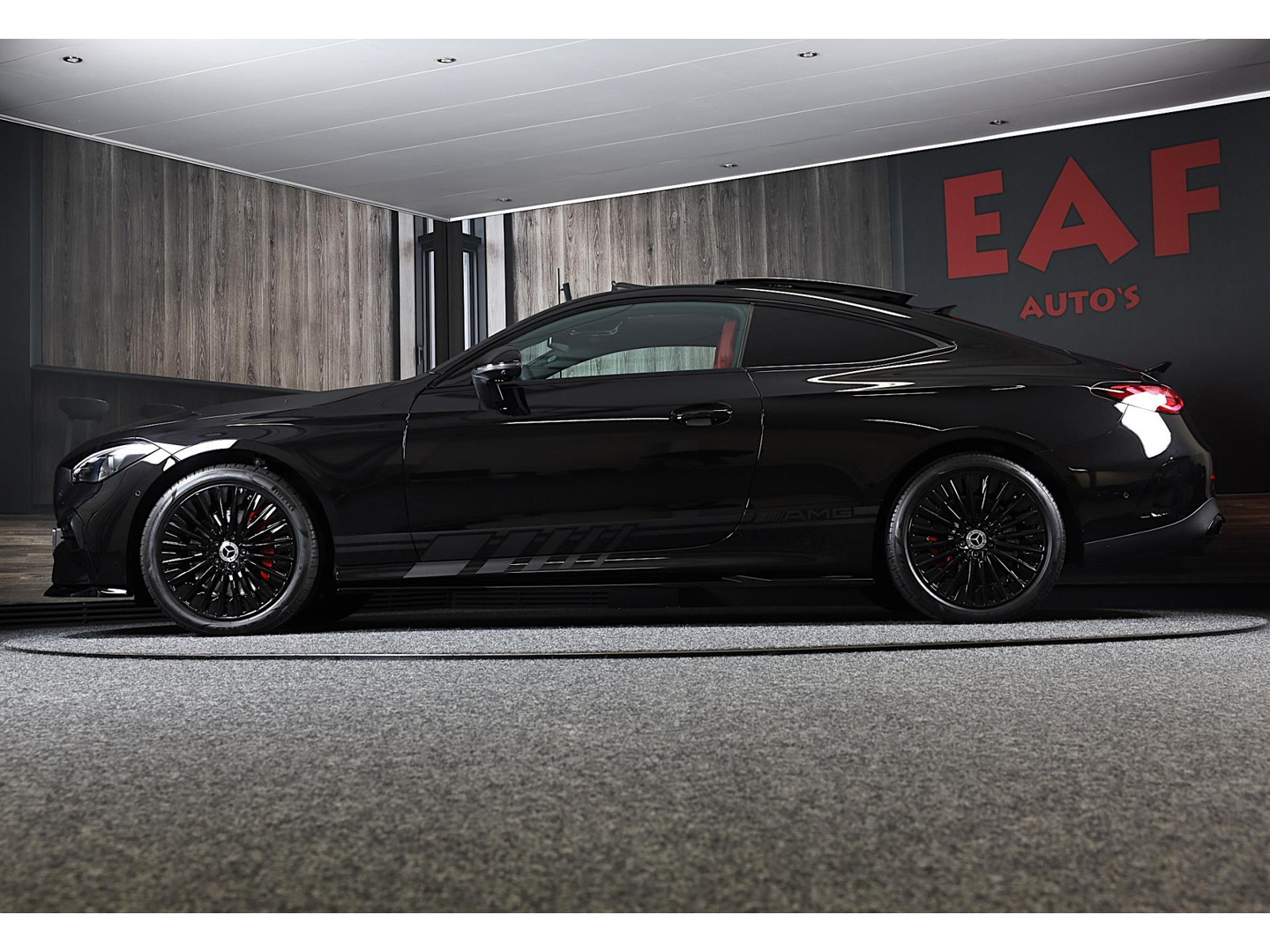 Mercedes-Benz Mercedes-Benz