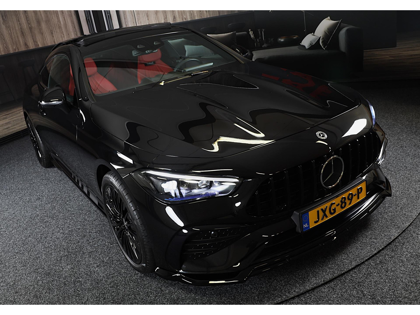 Mercedes-Benz Mercedes-Benz