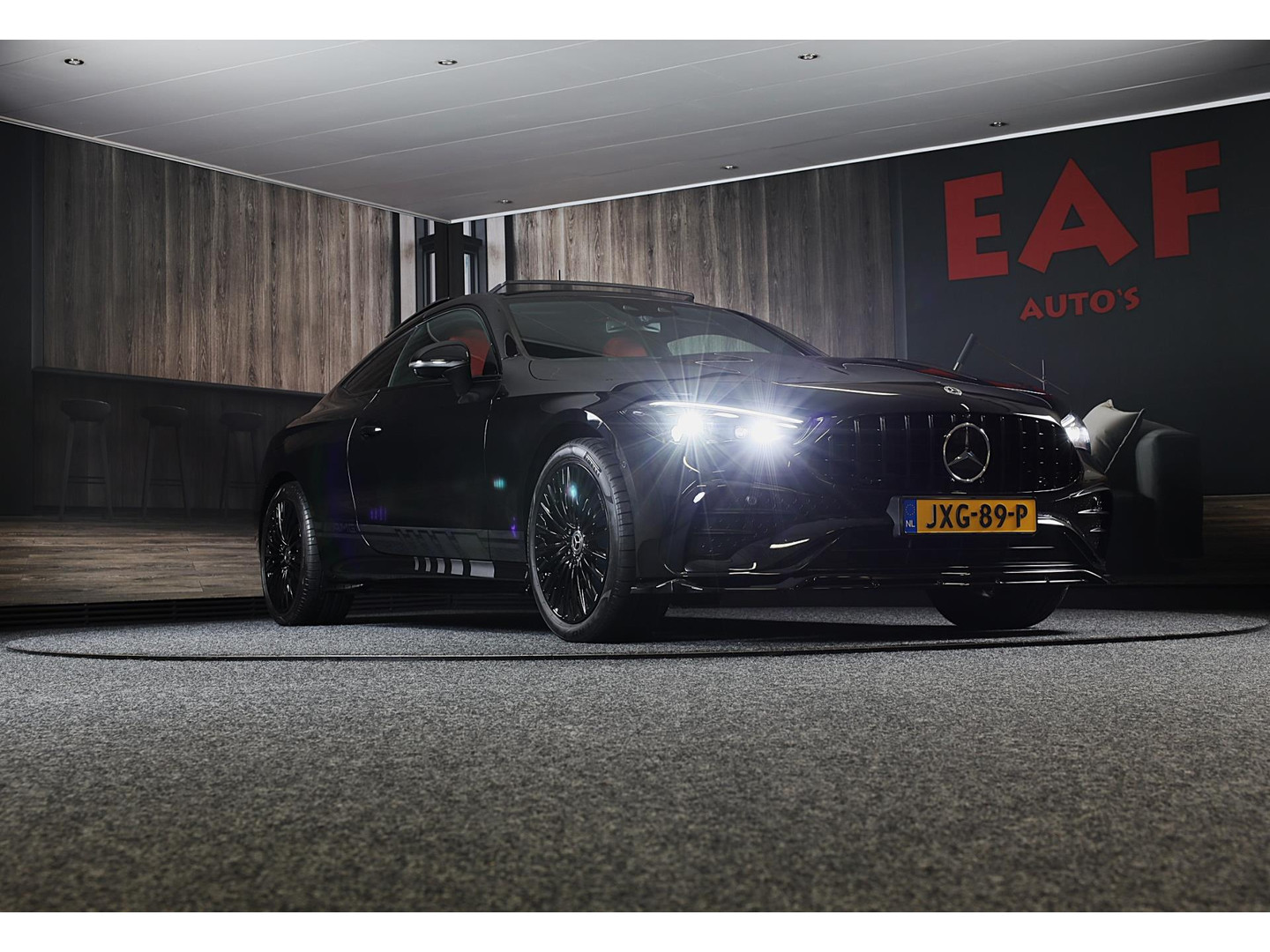 Mercedes-Benz Mercedes-Benz