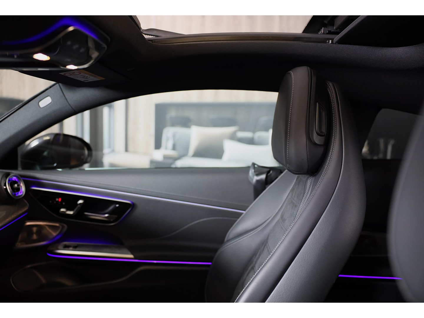 Mercedes-Benz Mercedes-Benz