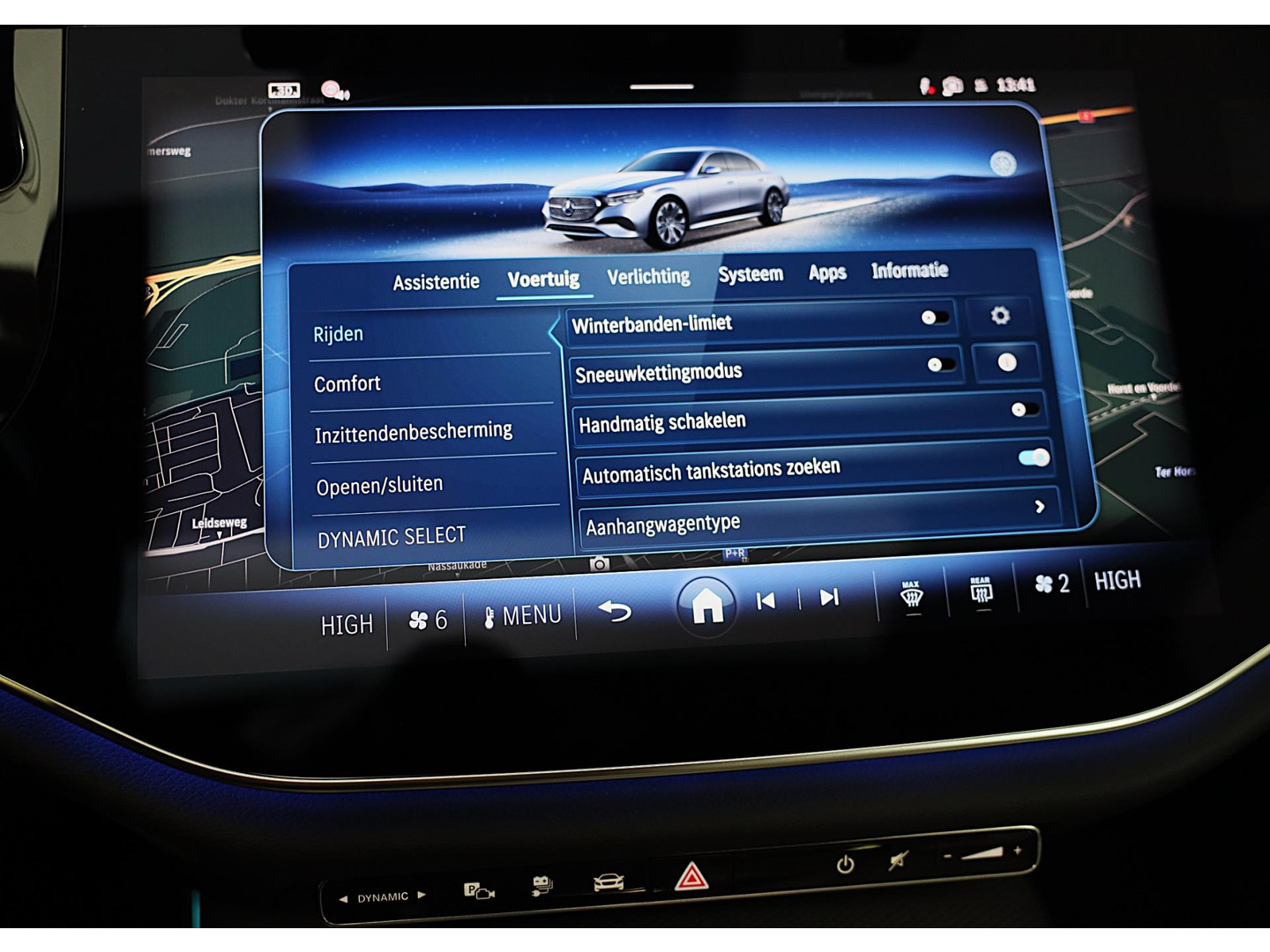 Mercedes-Benz Mercedes-Benz