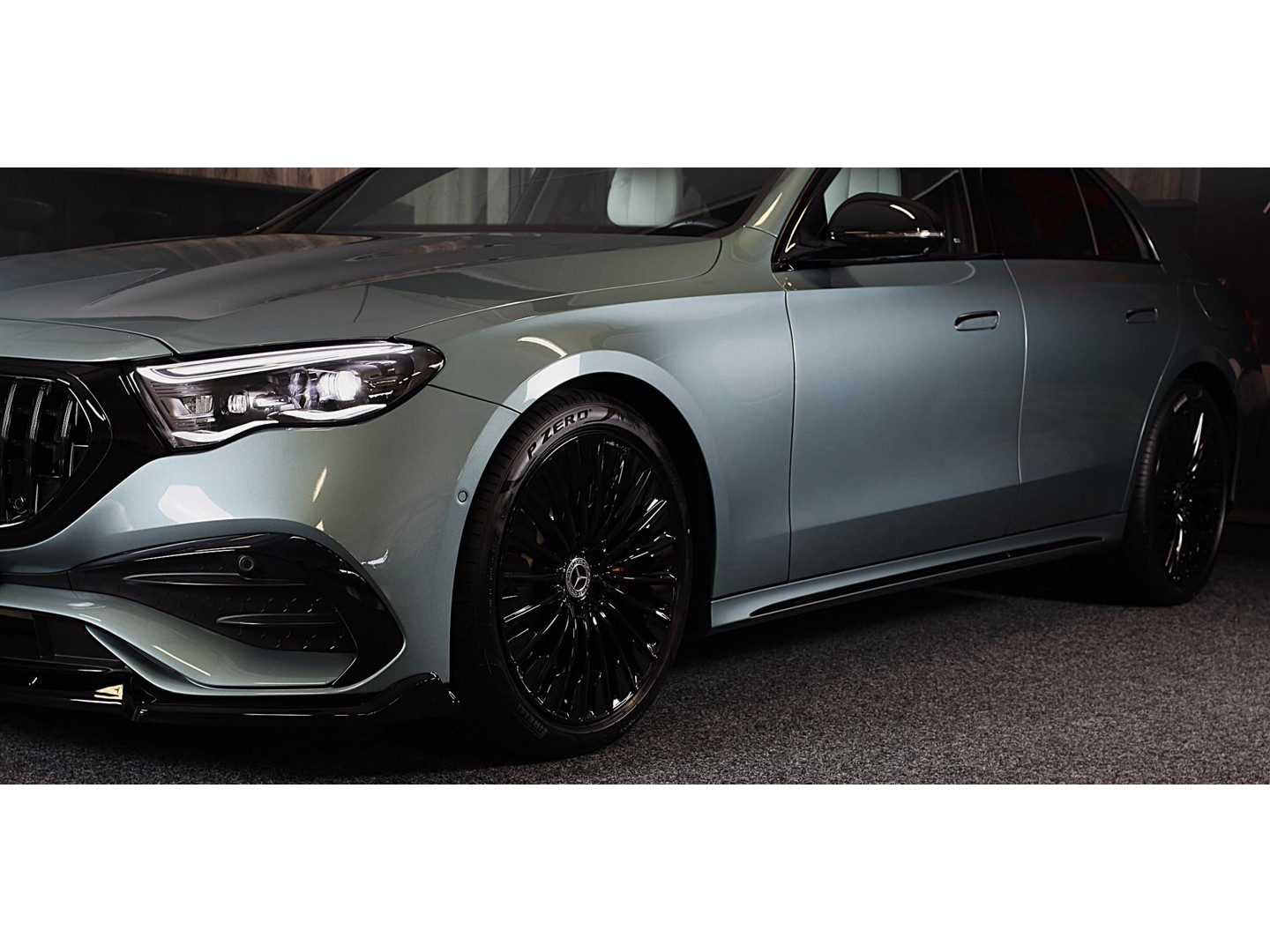 Mercedes-Benz Mercedes-Benz