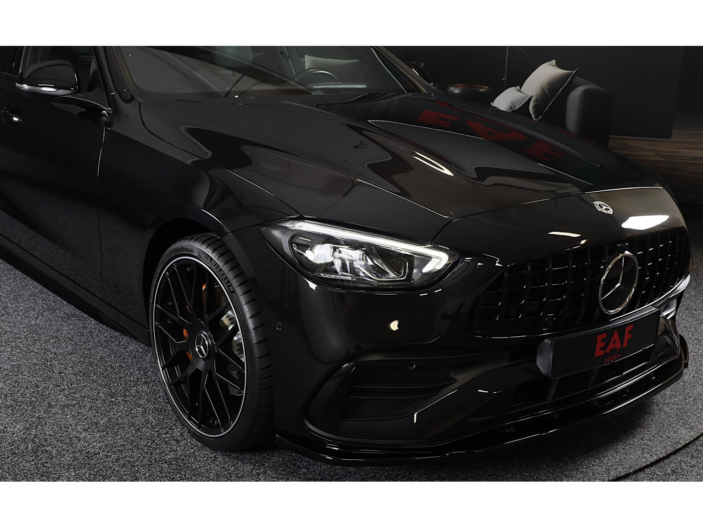 Mercedes-Benz Mercedes-Benz