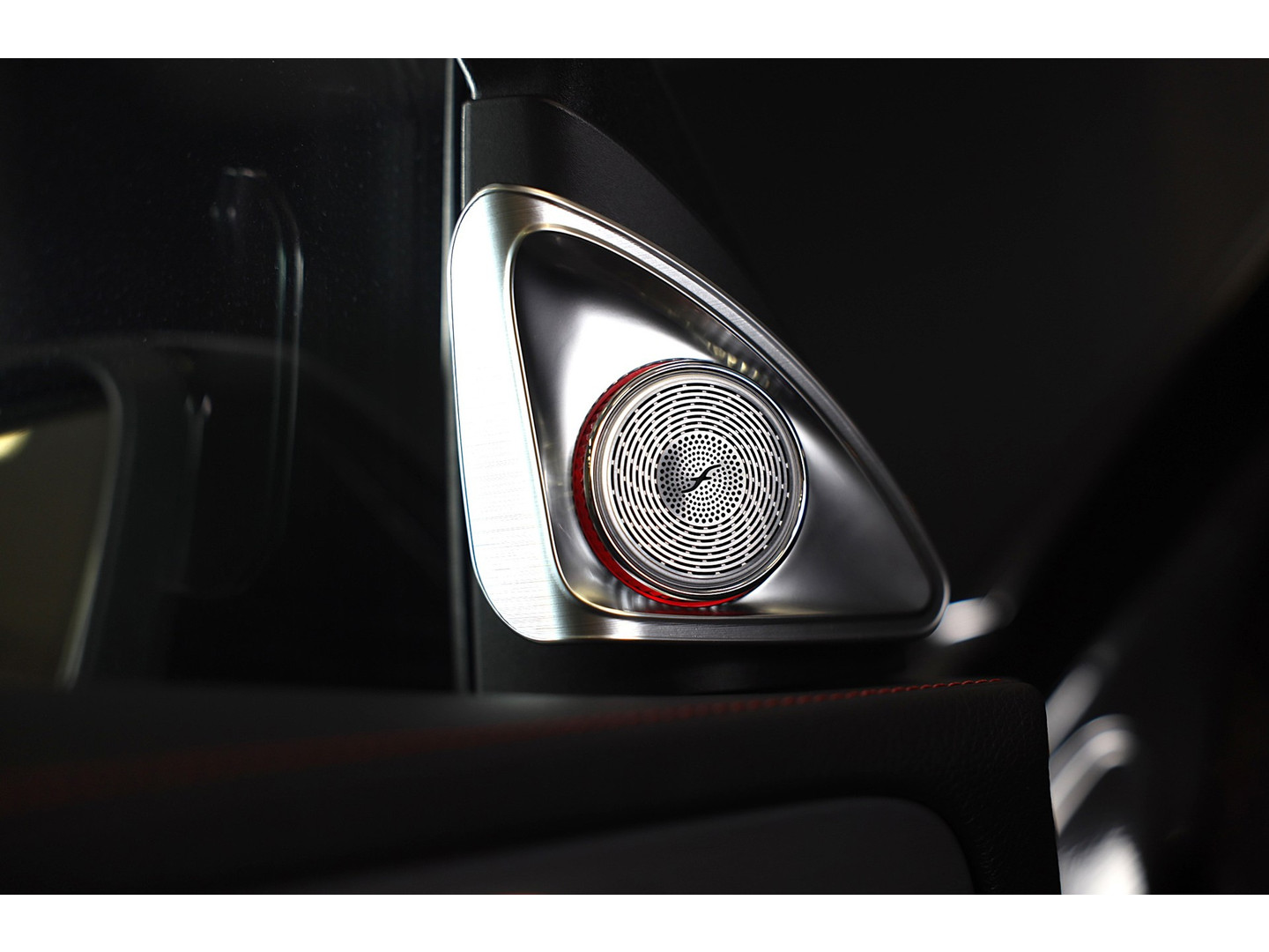 Mercedes-Benz Mercedes-Benz