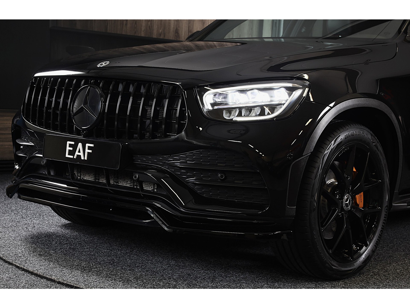 Mercedes-Benz Mercedes-Benz