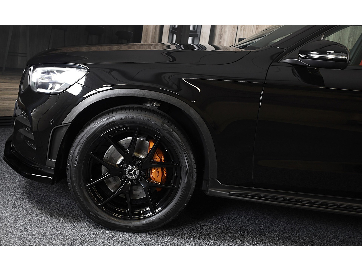 Mercedes-Benz Mercedes-Benz