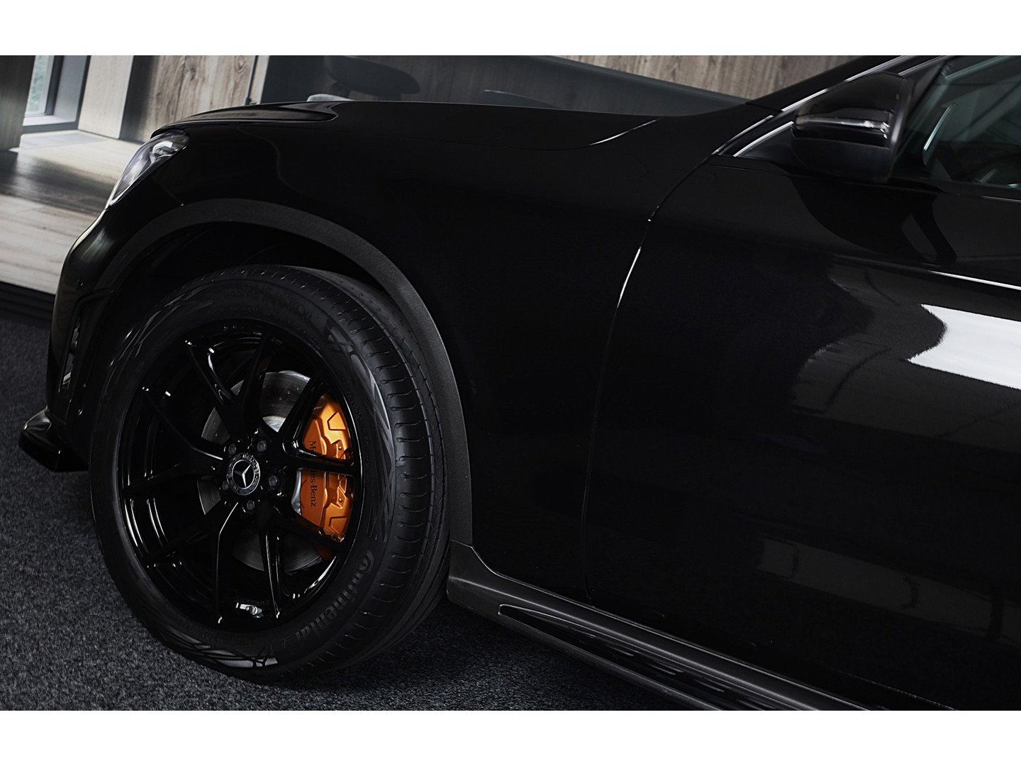 Mercedes-Benz Mercedes-Benz