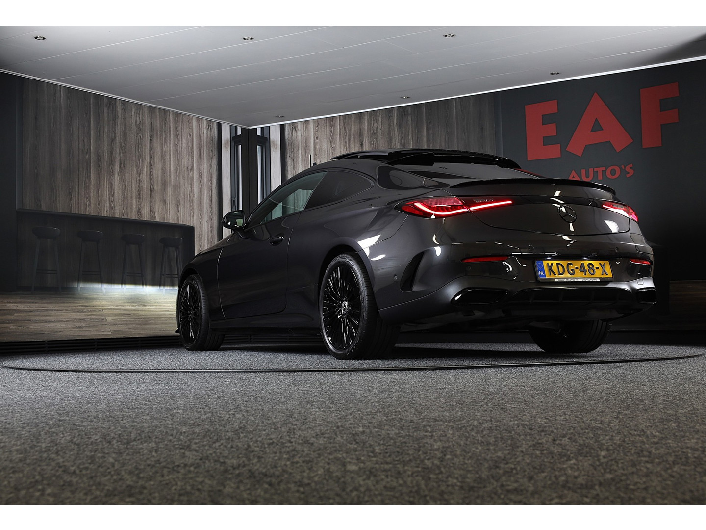 Mercedes-Benz Mercedes-Benz