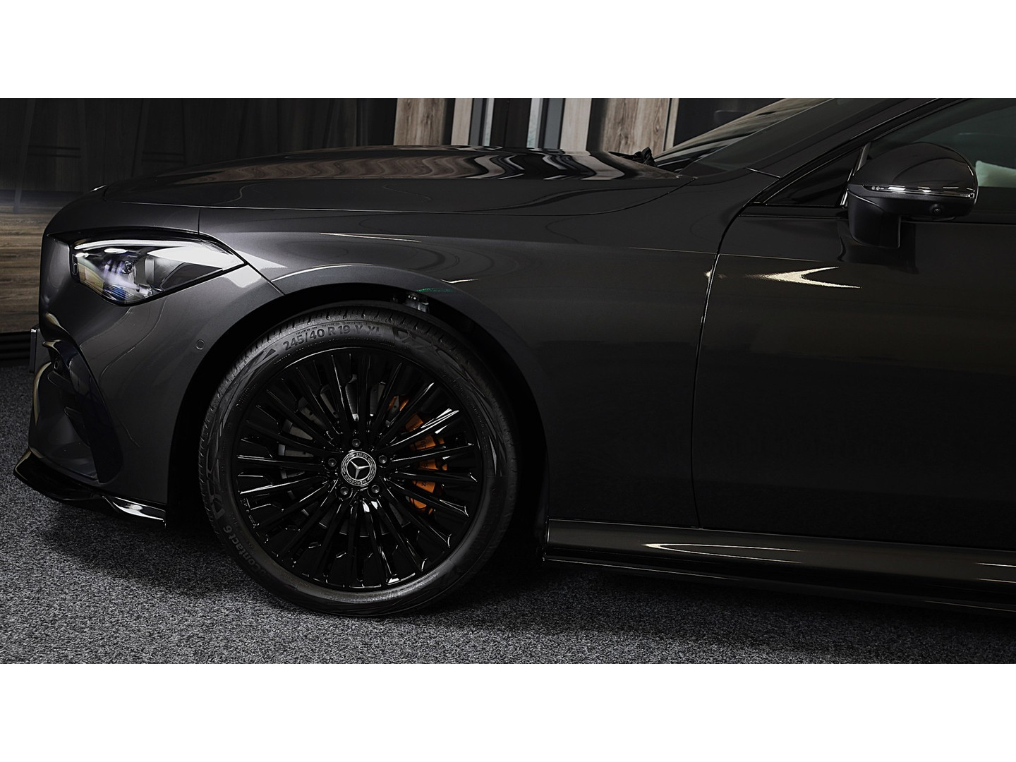 Mercedes-Benz Mercedes-Benz