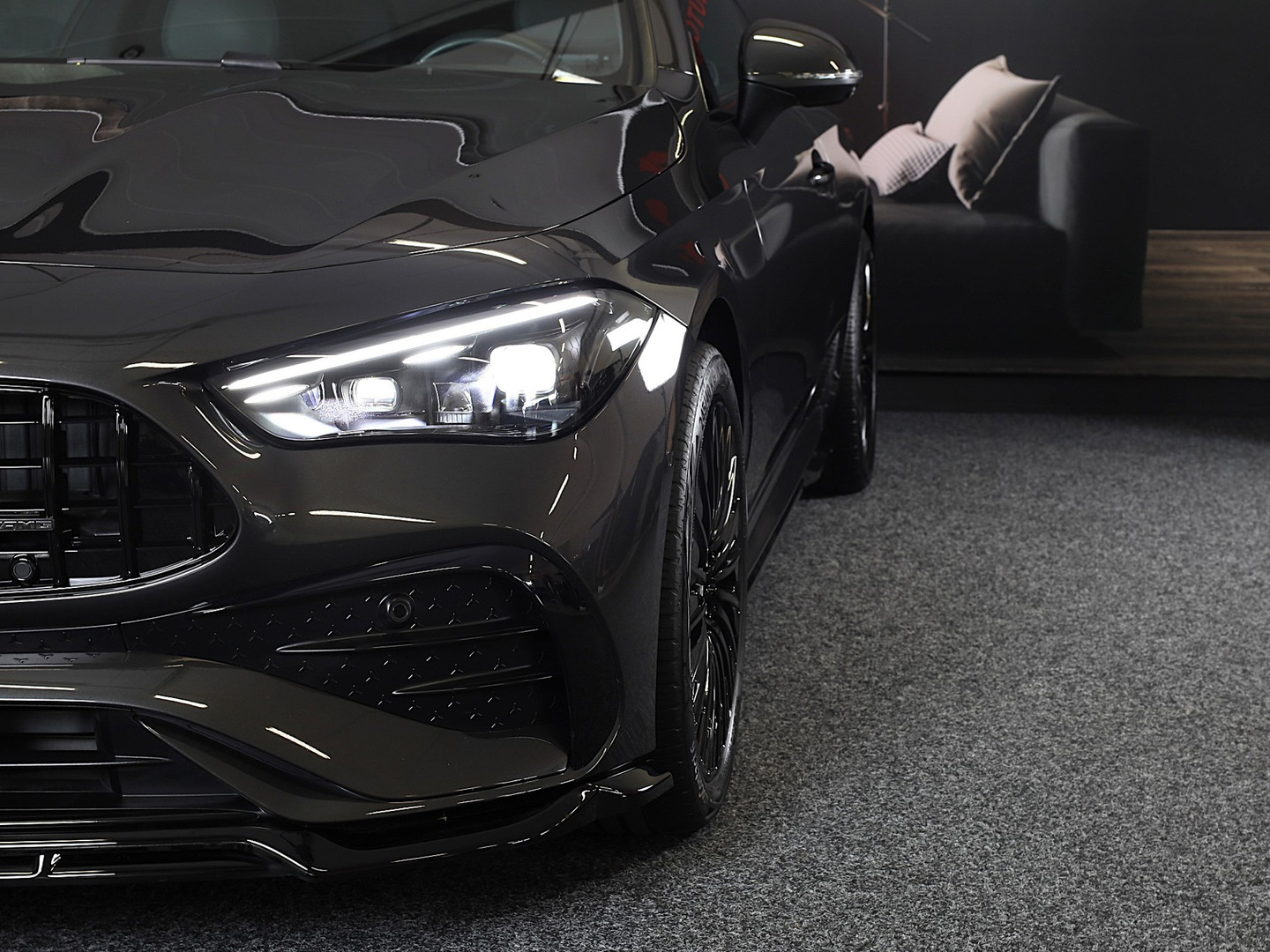 Mercedes-Benz Mercedes-Benz