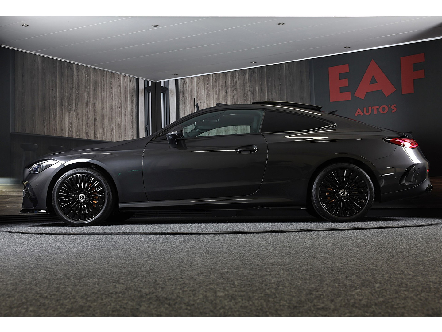 Mercedes-Benz Mercedes-Benz