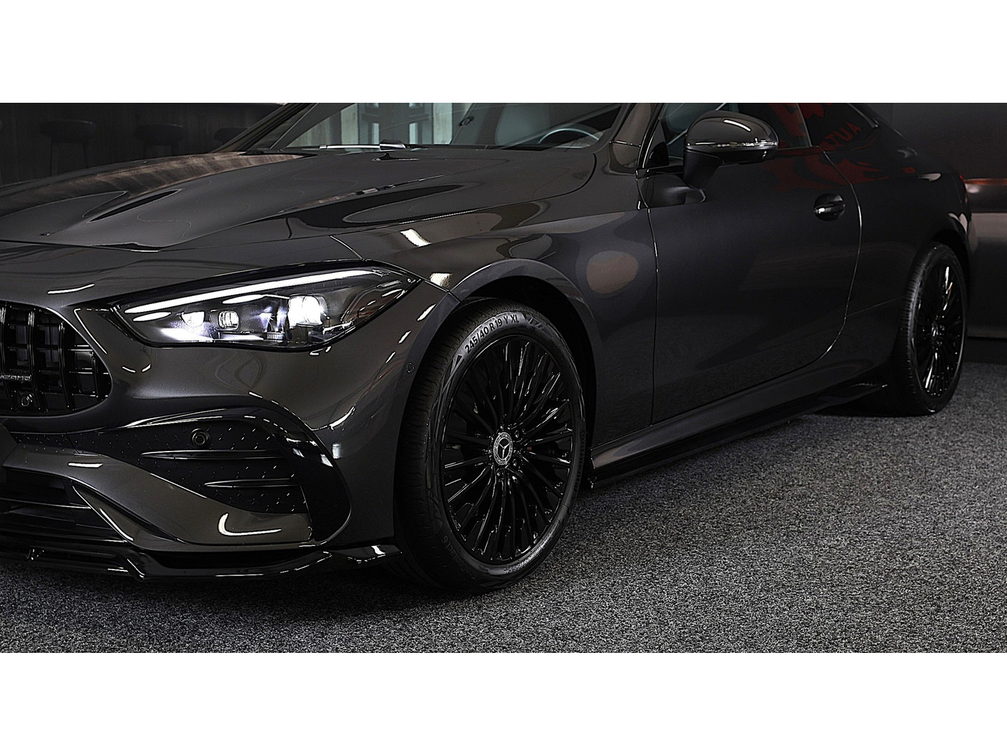 Mercedes-Benz Mercedes-Benz