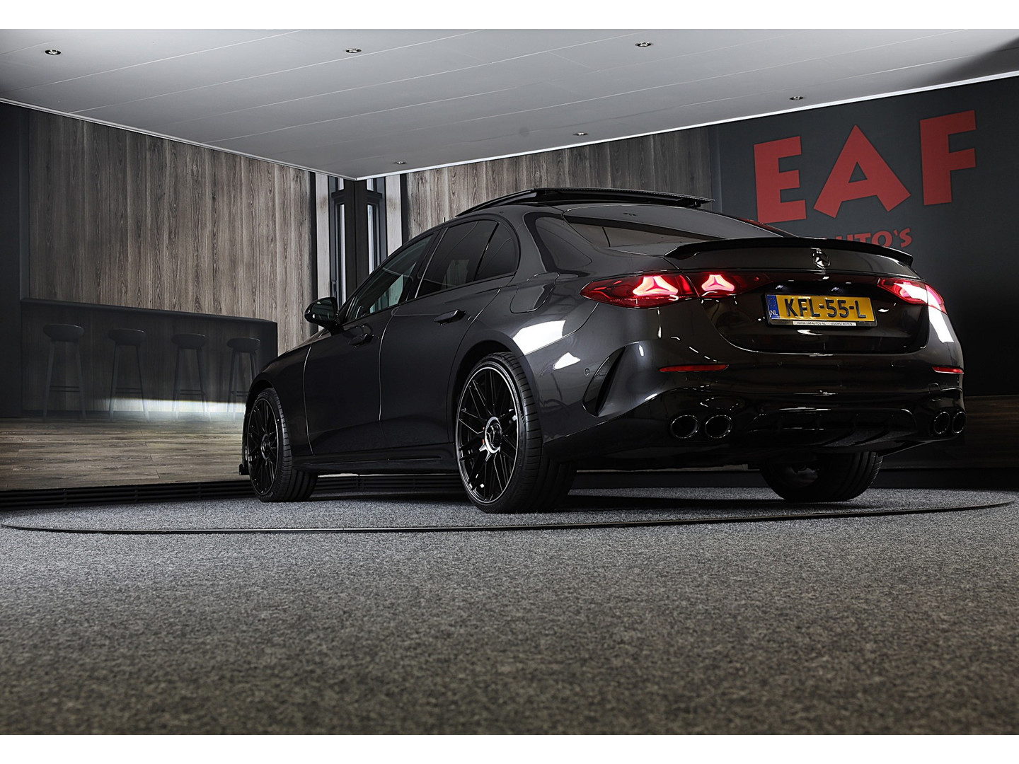 Mercedes-Benz Mercedes-Benz