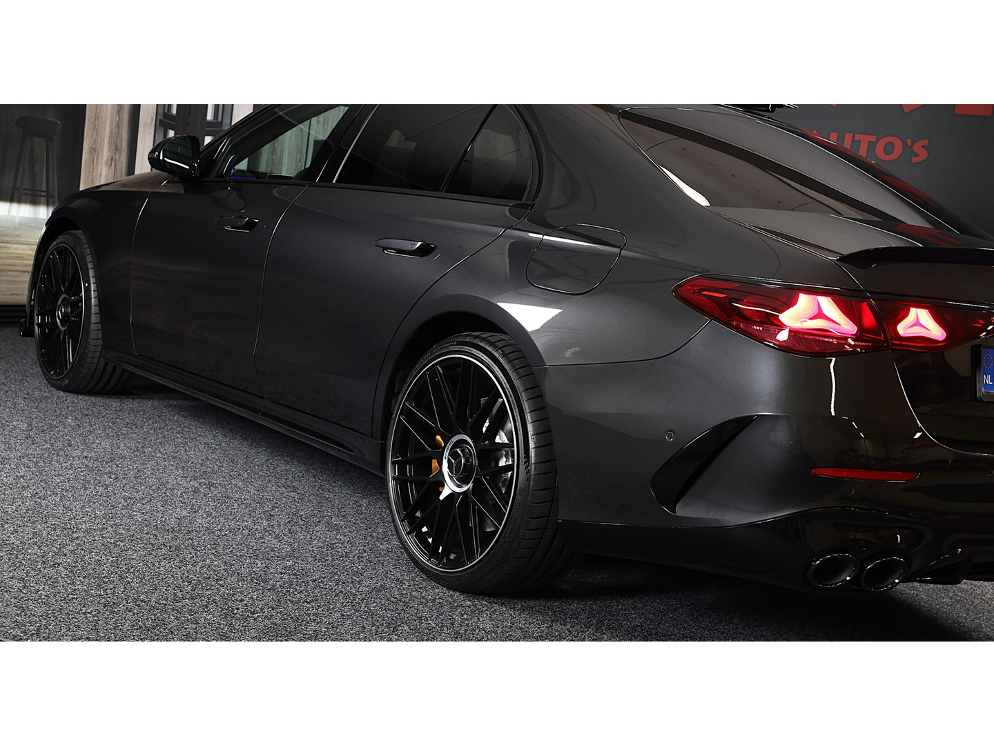 Mercedes-Benz Mercedes-Benz