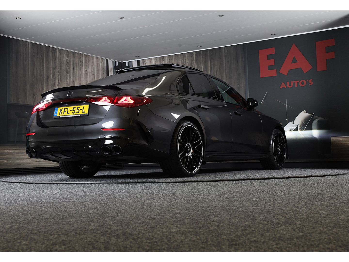 Mercedes-Benz Mercedes-Benz