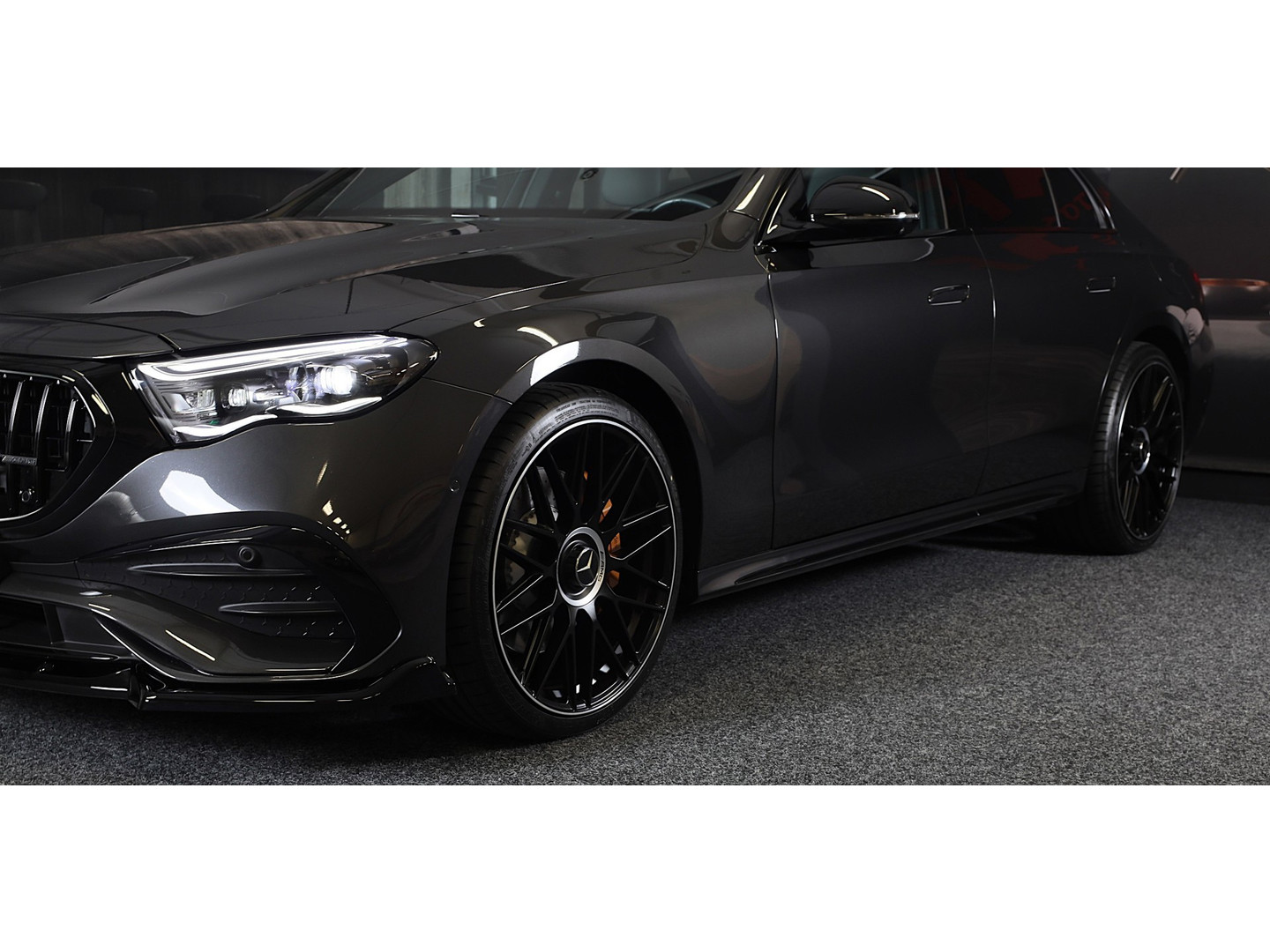 Mercedes-Benz Mercedes-Benz