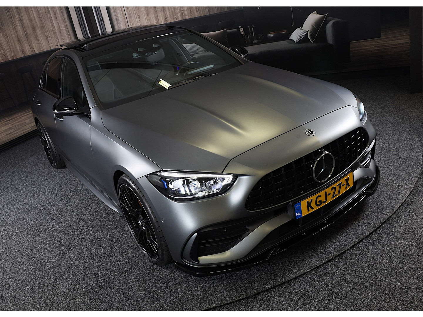 Mercedes-Benz