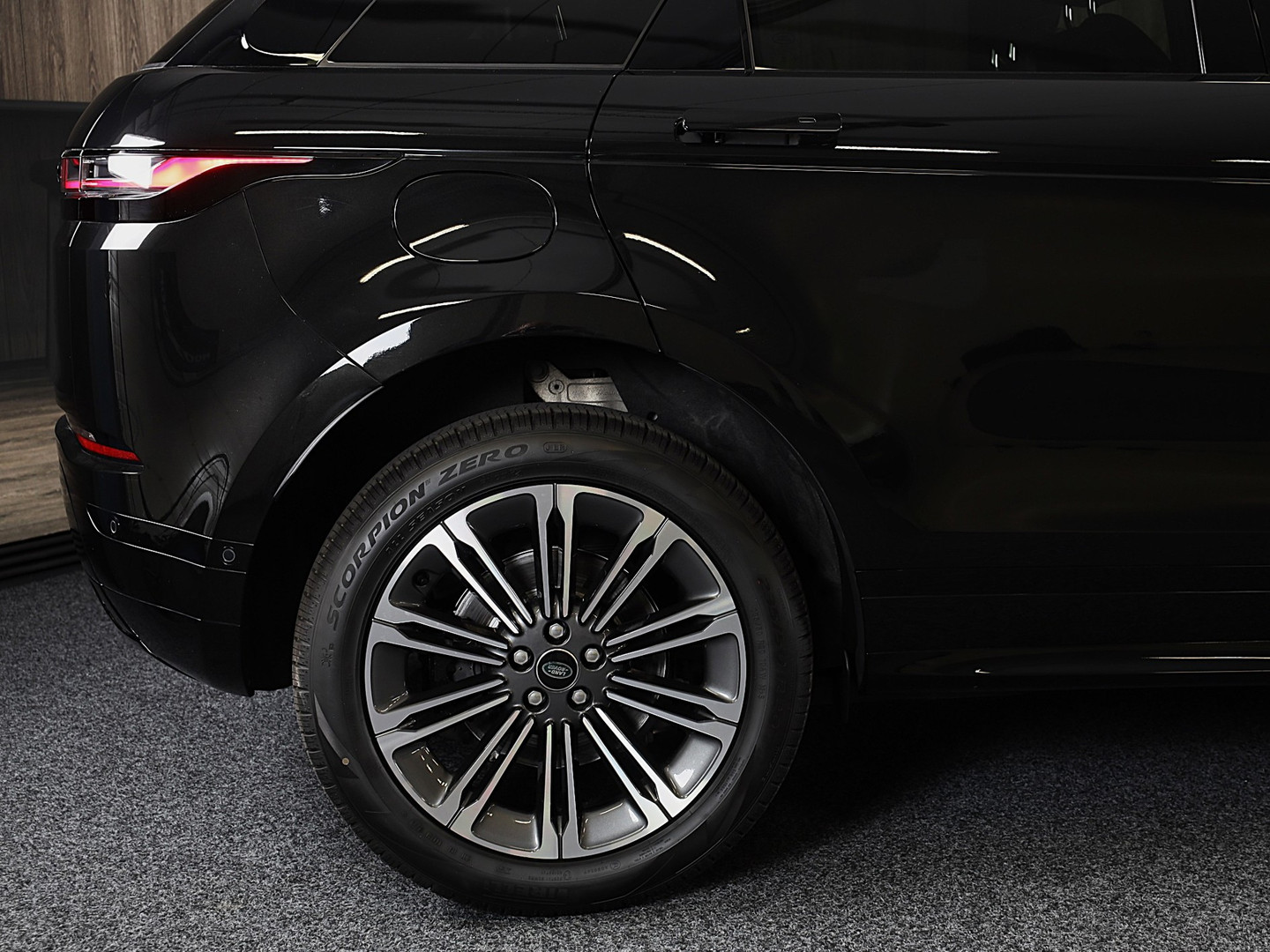 Land Rover