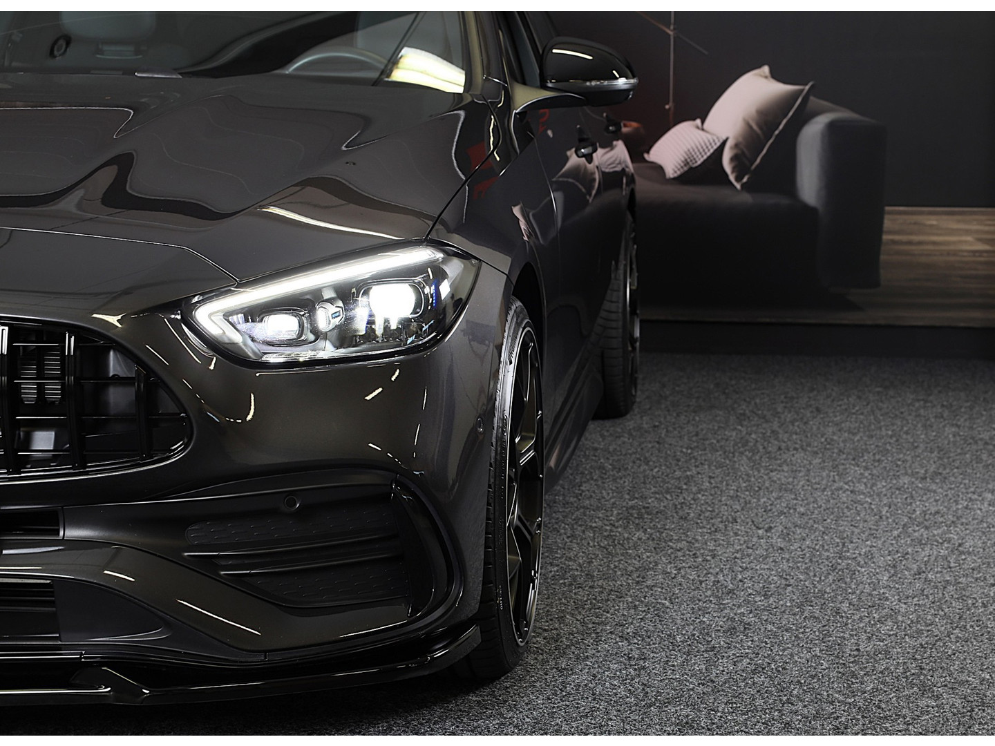 Mercedes-Benz