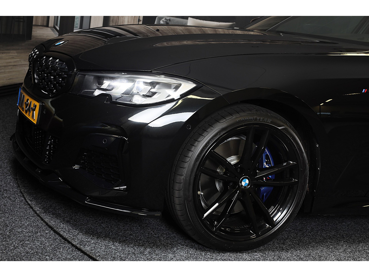 BMW