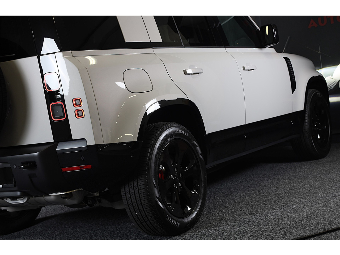 Land Rover