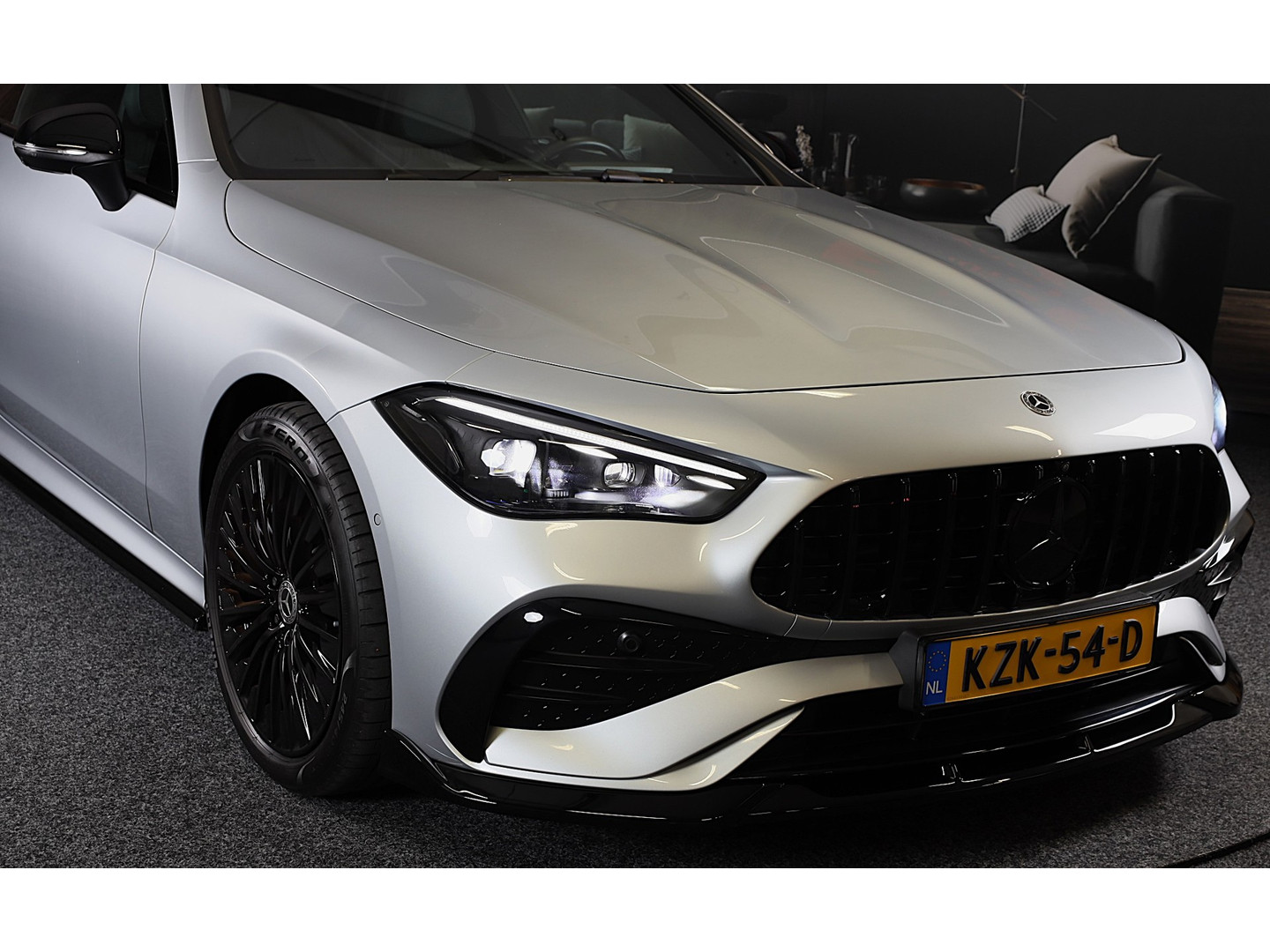 Mercedes-Benz