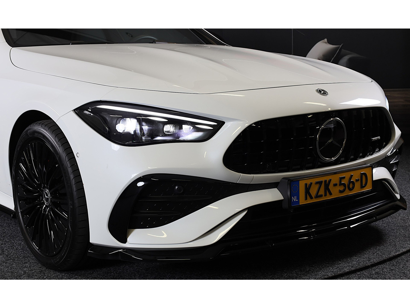 Mercedes-Benz