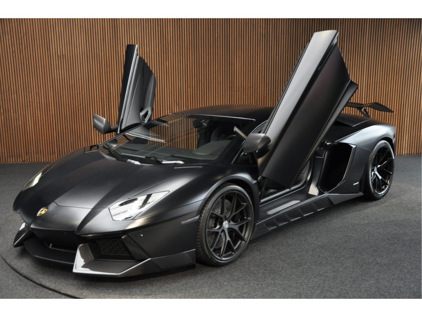 Lamborghini Lamborghini