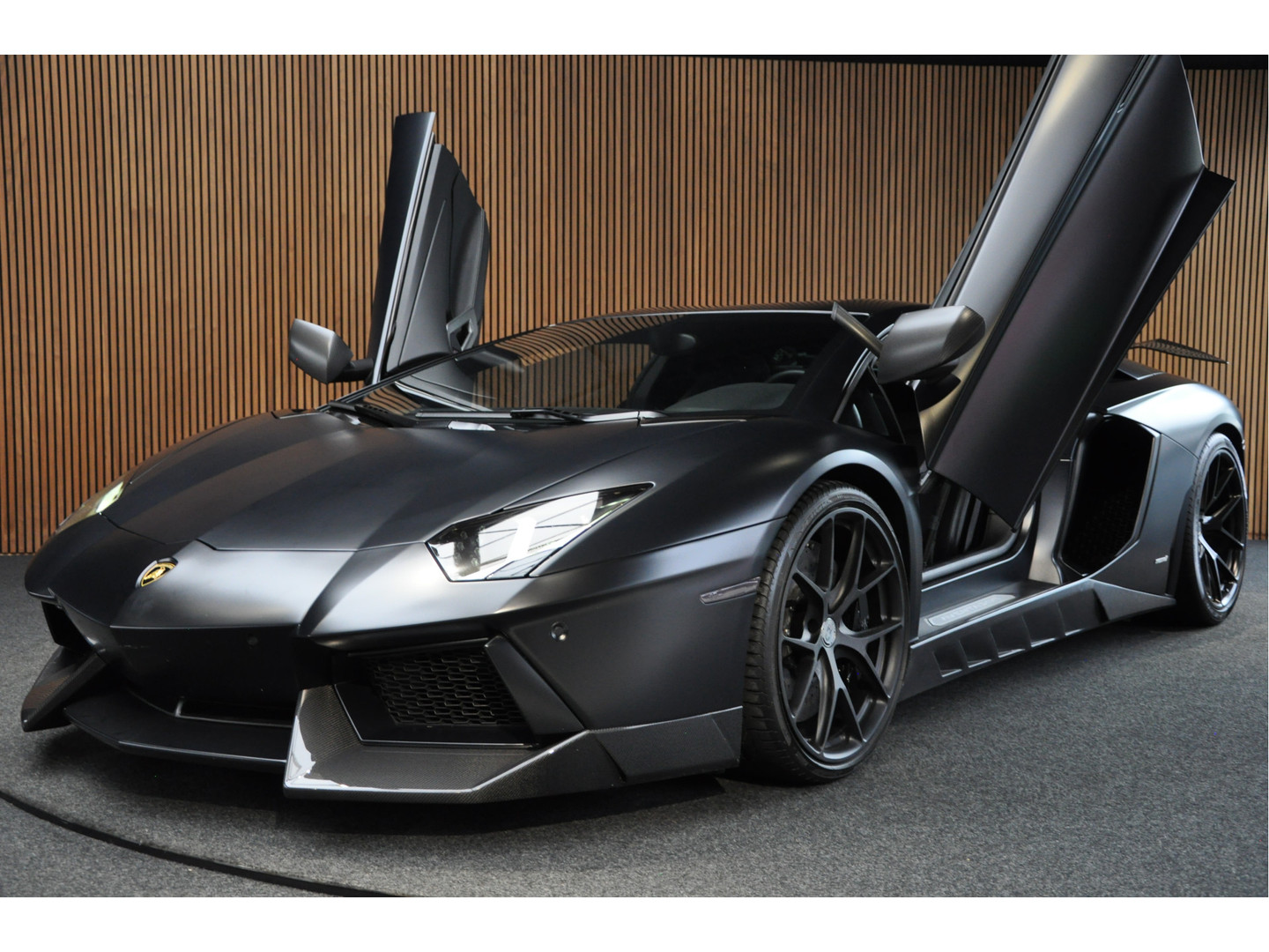 Lamborghini Lamborghini