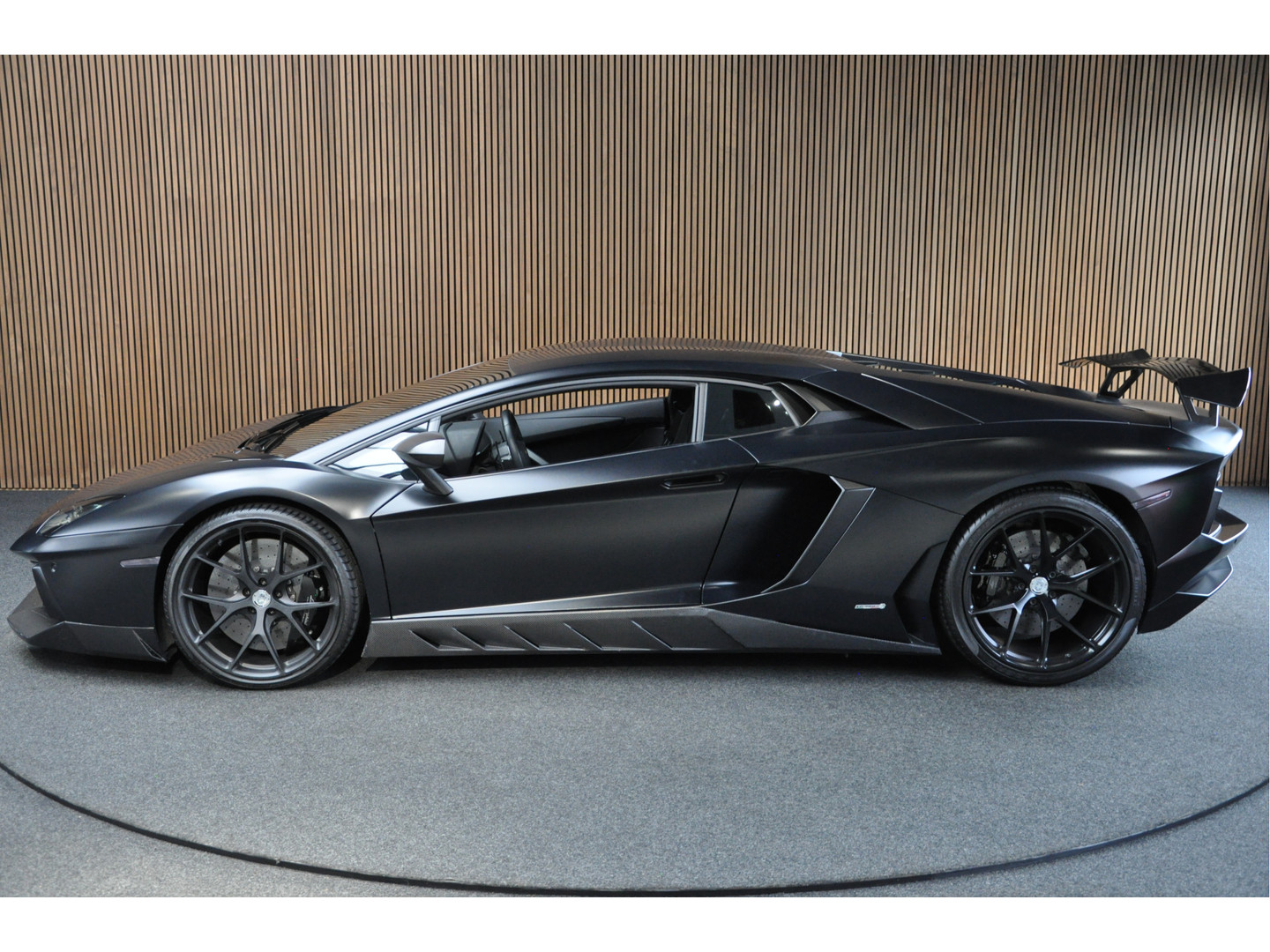 Lamborghini Lamborghini