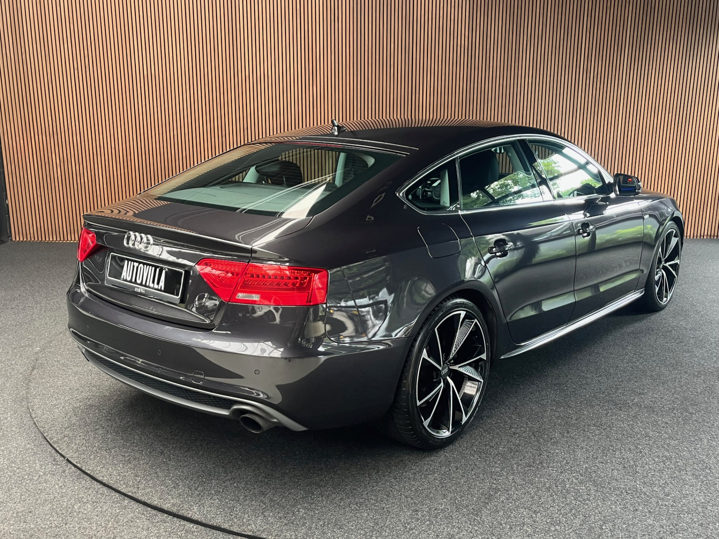 Audi