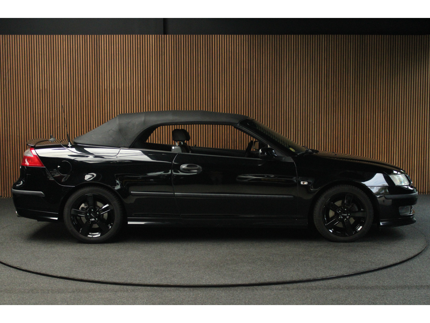 Saab