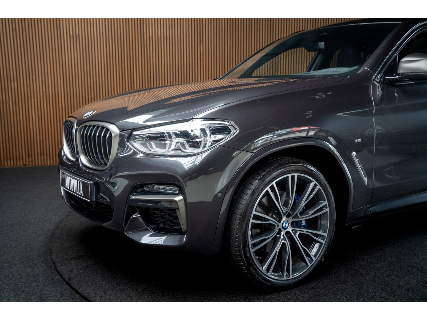 BMW