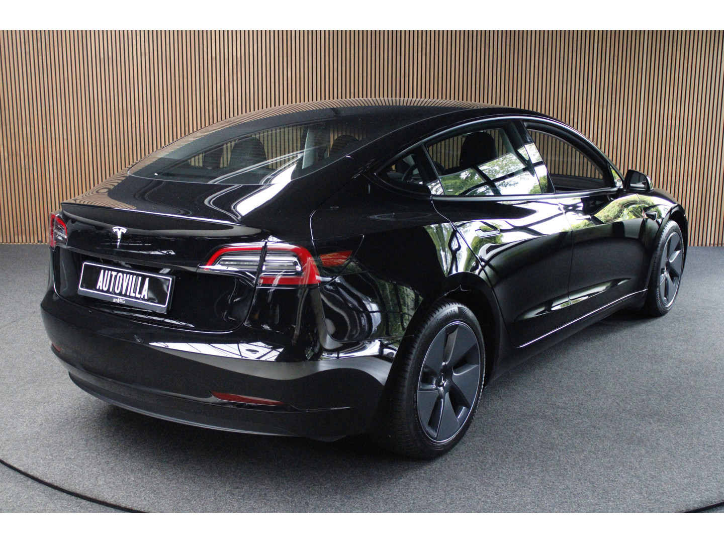 Tesla