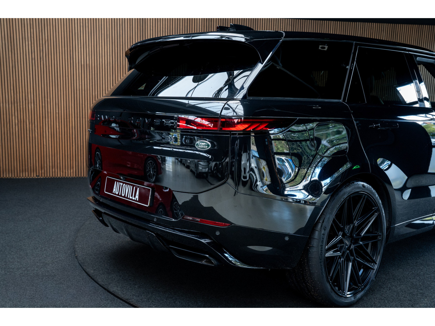 Land Rover