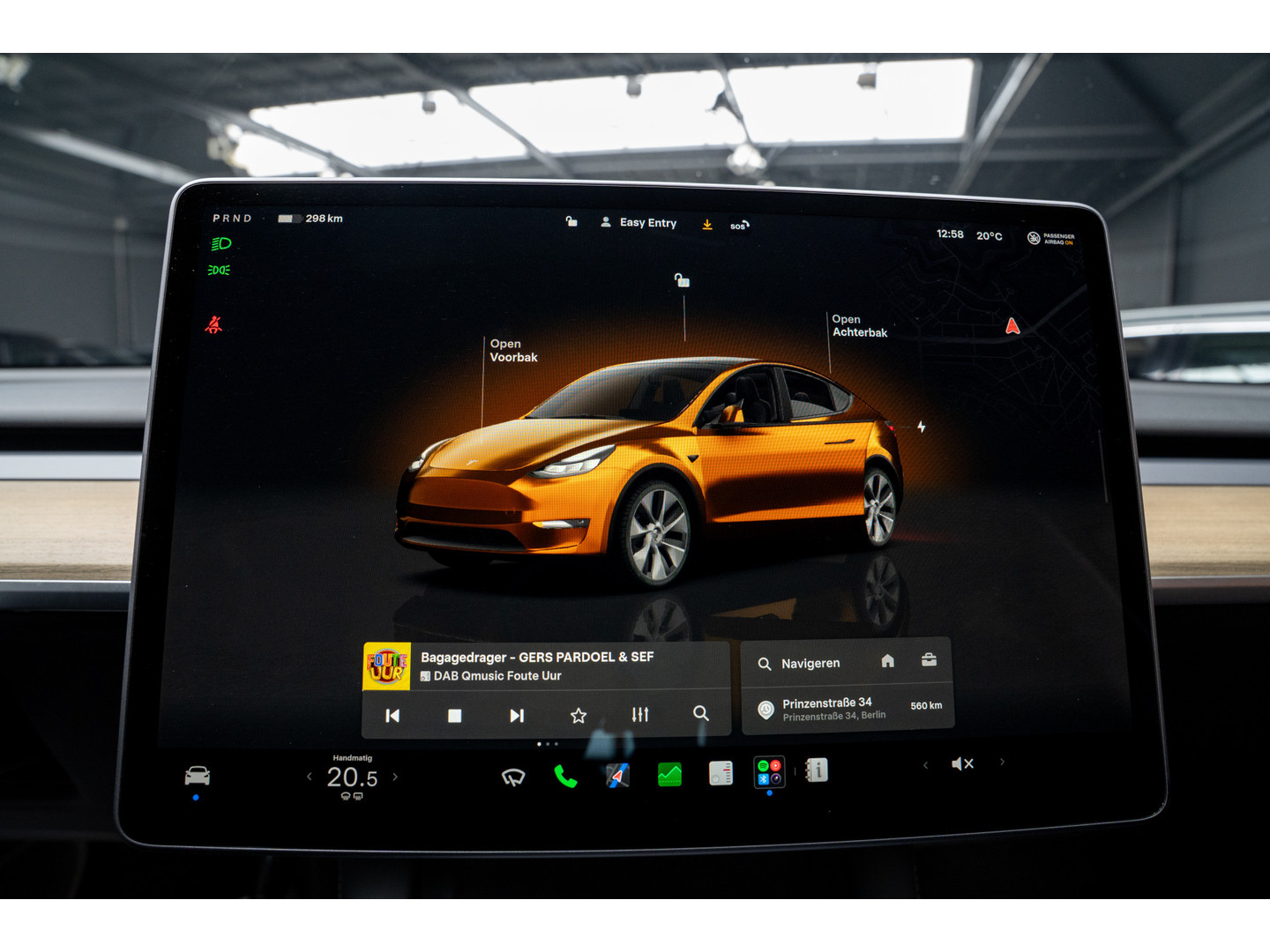 Tesla Tesla