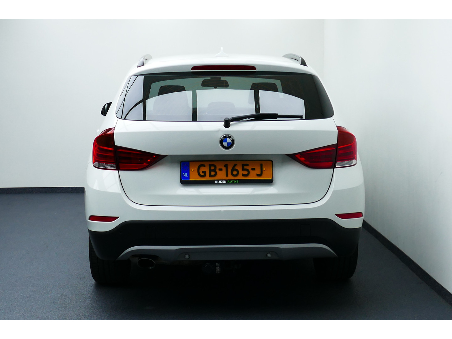 BMW BMW