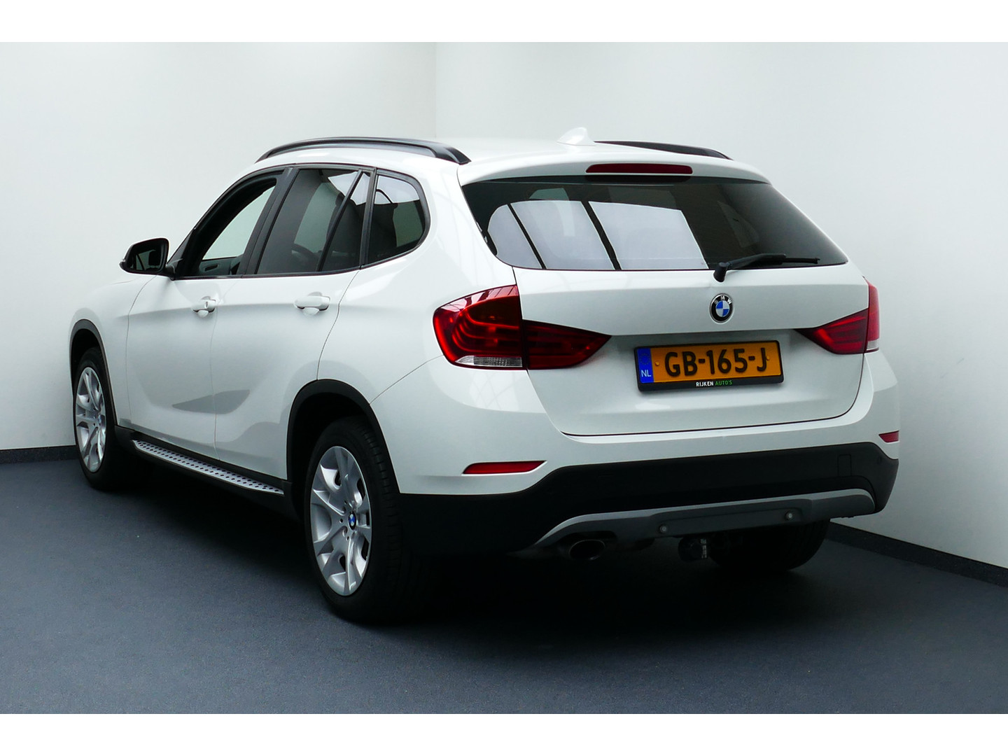 BMW BMW
