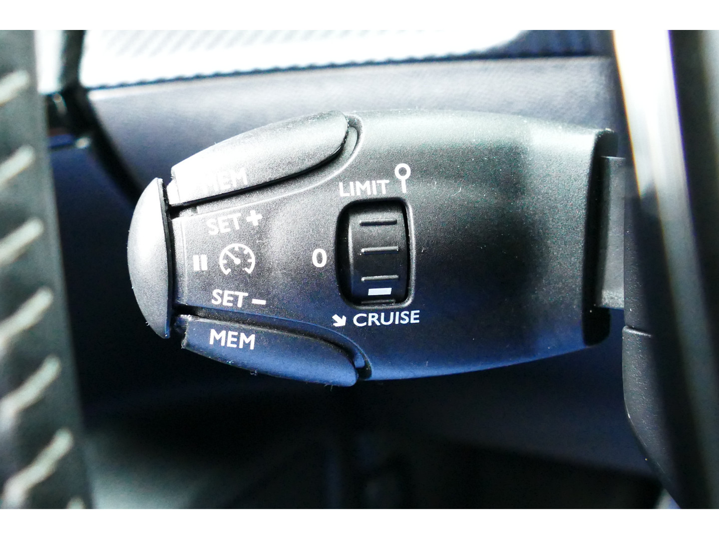 Peugeot Peugeot