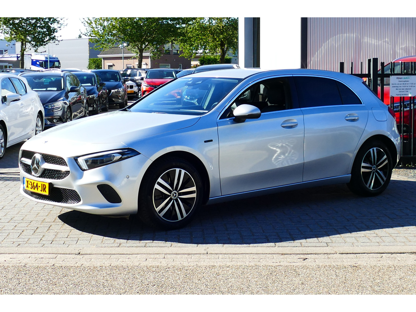 Mercedes-Benz