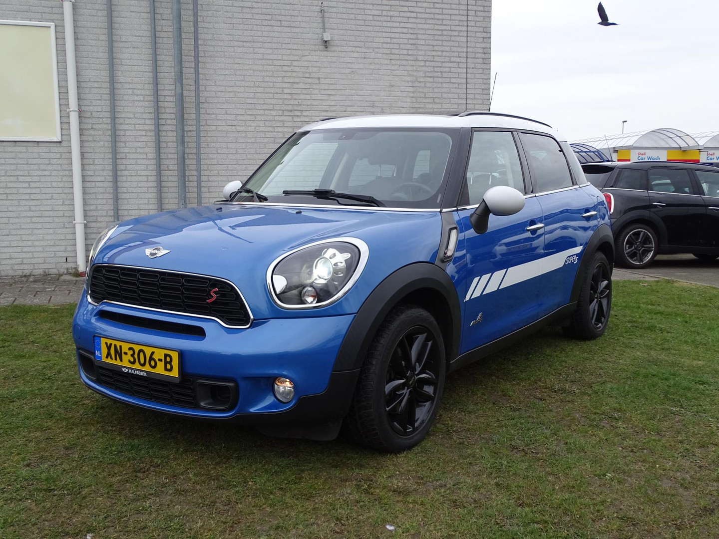 MINI