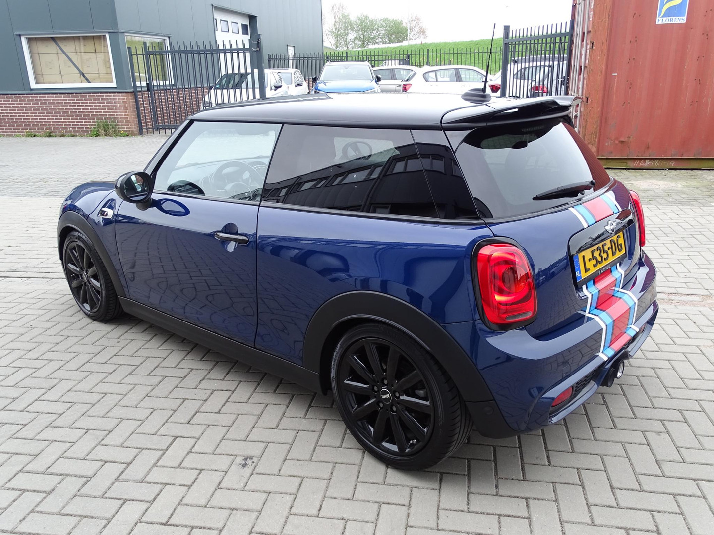 MINI