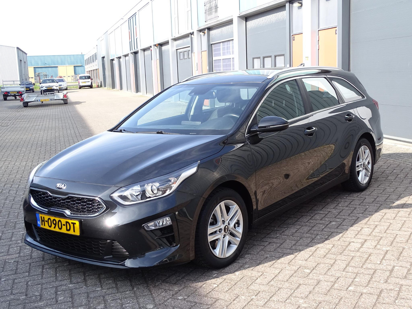 Kia