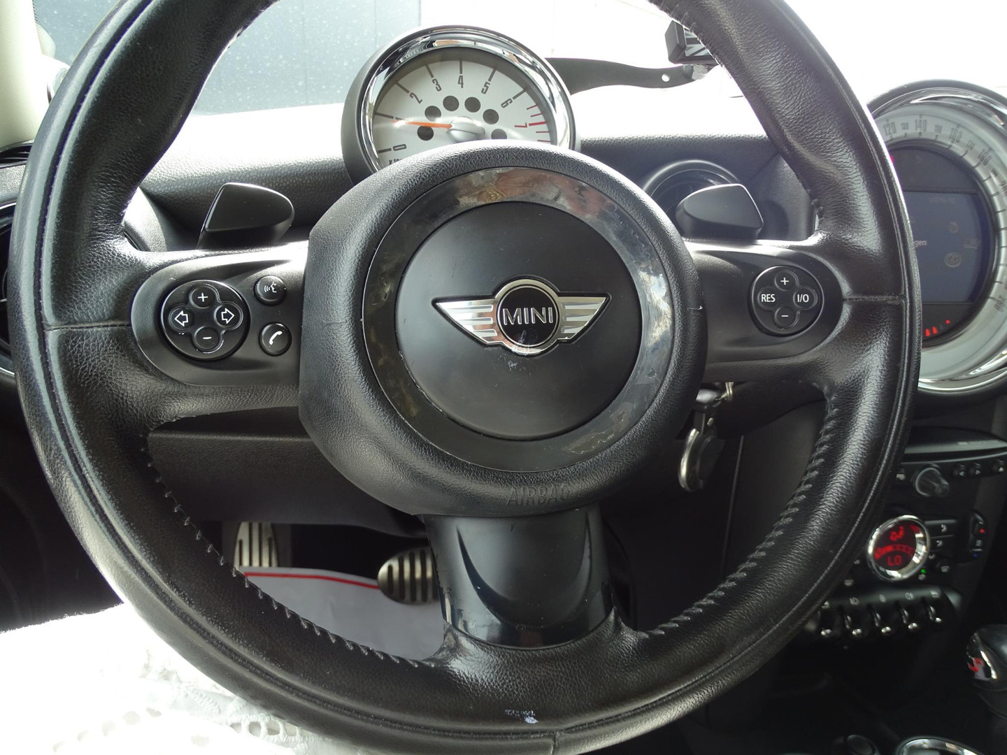 MINI