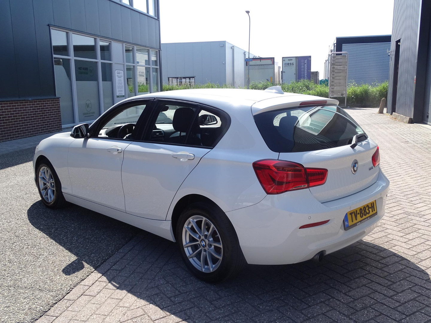BMW