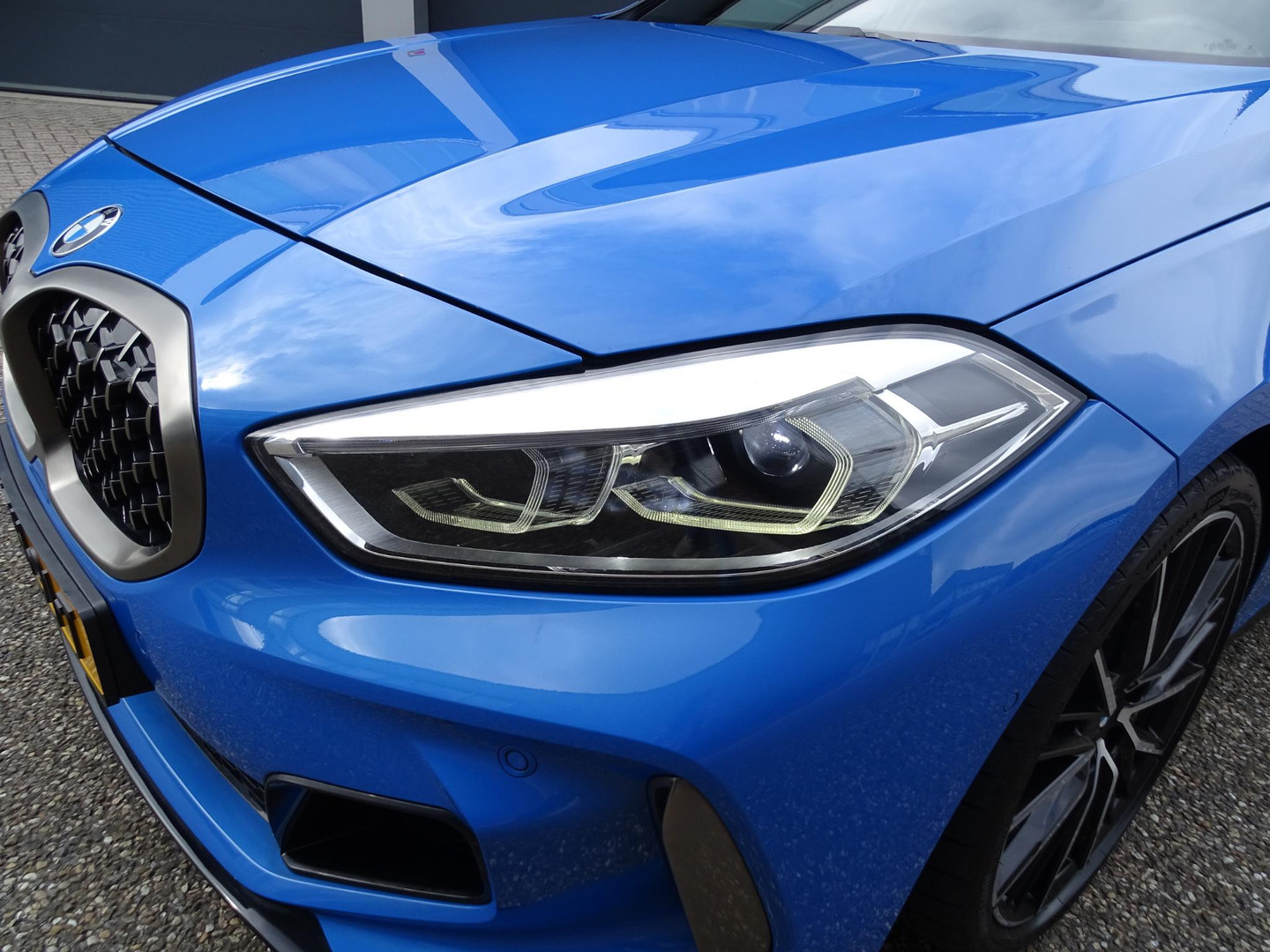 BMW